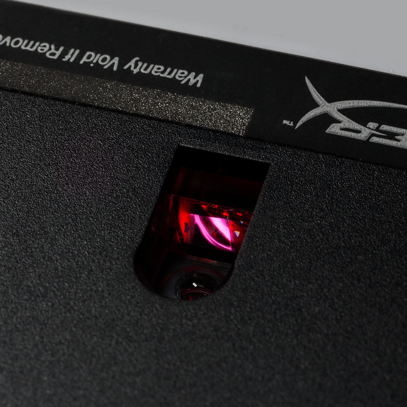 Pixart 3389 Sensor with native DPI settings up to 16,000